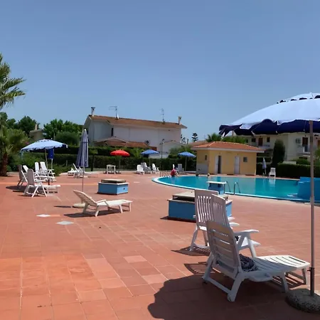Villa Sabaudia Villa *